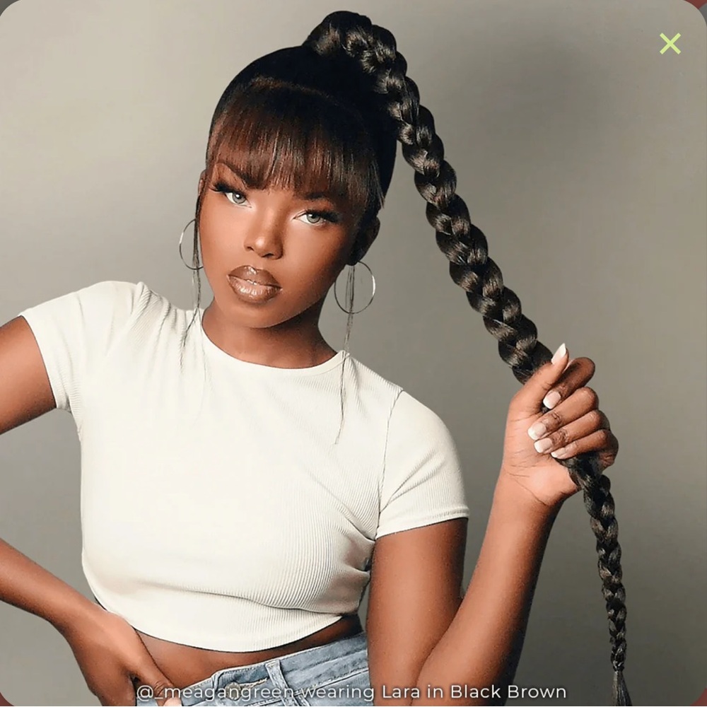 Lara Extra Long Braiding Hair